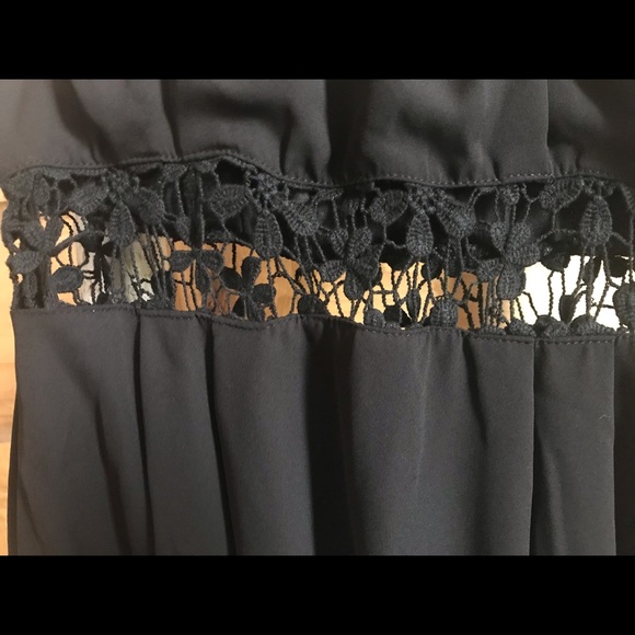 Black Dress - Picture 2 of 4